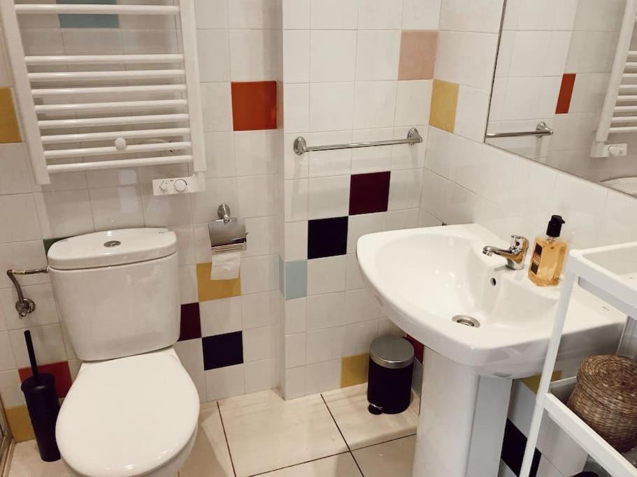 Apartamento Puerta Del Camino 7 Bilbao Bagian luar foto